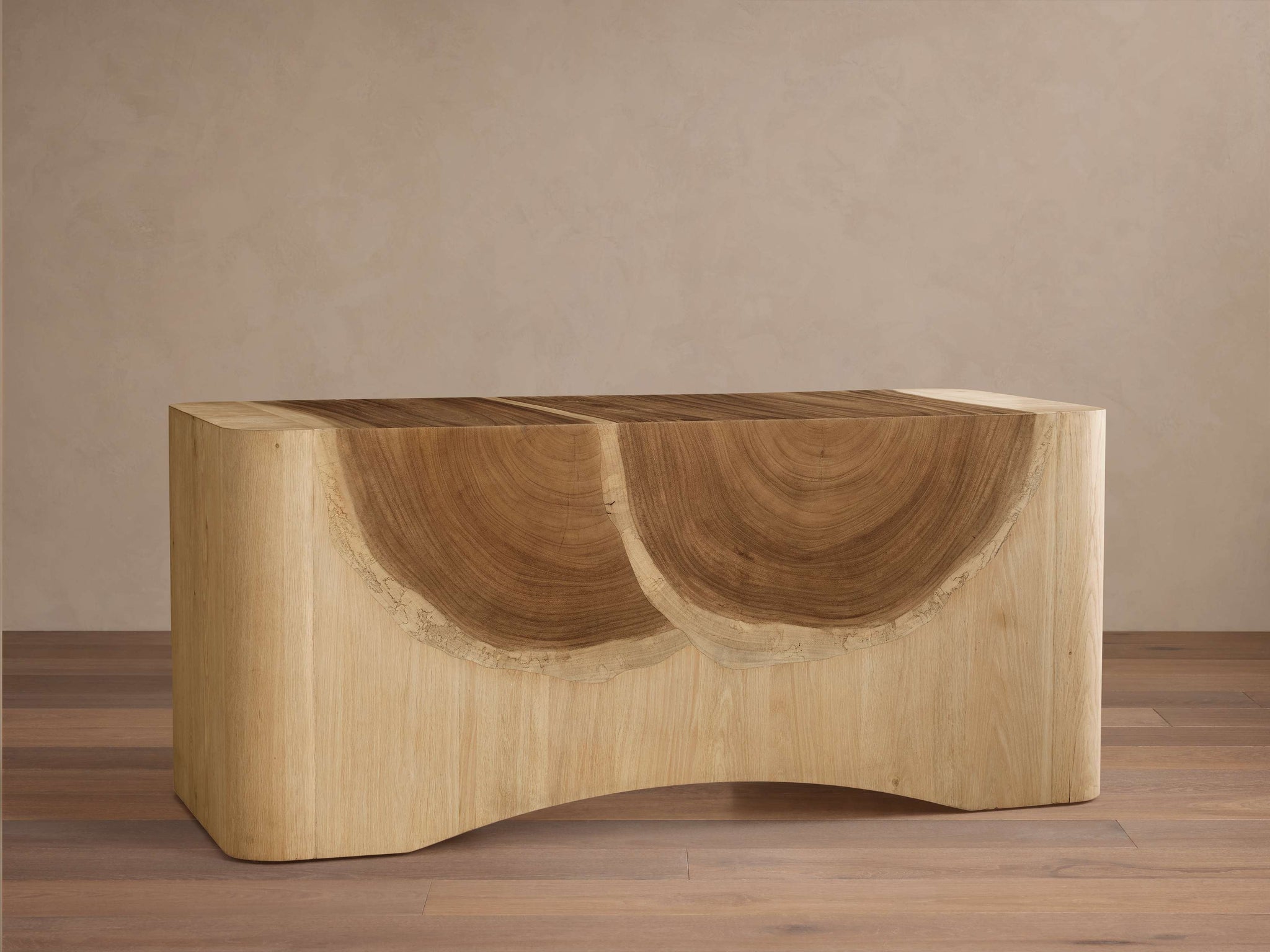 Ramiro Executive Desk